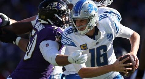 nfl week 8 vegas odds